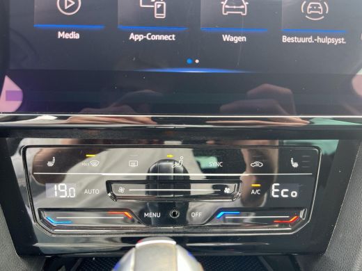 Volkswagen Passat Variant 1.4 TSI PHEV GTE Business | 218Pk | PHEV | Trekhaak | HEAD UP Display | Rondom Camera | E... ActivLease financial lease