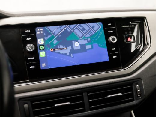 Volkswagen Polo 1.0 TSI Sportline (APPLE CARPLAY, GETINT GLAS, PARKEERSENSOREN, SPORTSTOELEN, ADAPTIVE CRUISE, LE... ActivLease financial lease