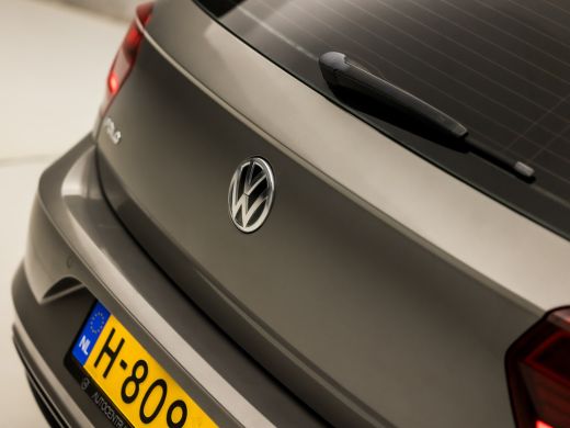 Volkswagen Polo 1.0 TSI Sportline (APPLE CARPLAY, GETINT GLAS, PARKEERSENSOREN, SPORTSTOELEN, ADAPTIVE CRUISE, LE... ActivLease financial lease