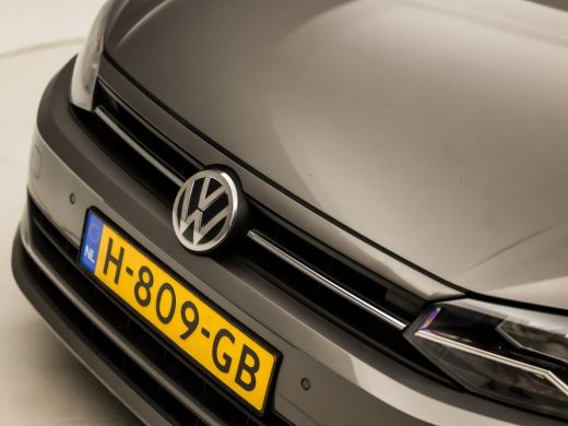 Volkswagen Polo 1.0 TSI Sportline (APPLE CARPLAY, GETINT GLAS, PARKEERSENSOREN, SPORTSTOELEN, ADAPTIVE CRUISE, LE... ActivLease financial lease