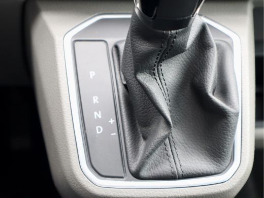 Volkswagen Transporter 2.0 TDI 204PK DSG BULLI LUXE DUBBELE CABINE ActivLease financial lease