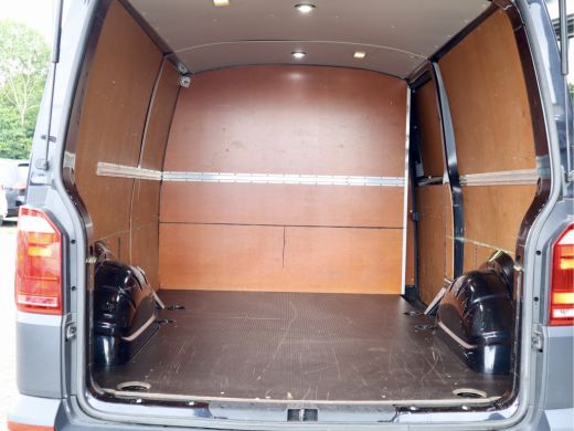 Volkswagen Transporter 2.0 TDI DSG LANG ENKELE CABINE ActivLease financial lease