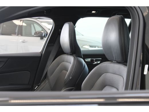 Volvo  V60 T6 355PK Plus Dark | 360° | H&K Audio | Trekhaak | Panoramadak | Stoel&Stuur Verw. ActivLease financial lease