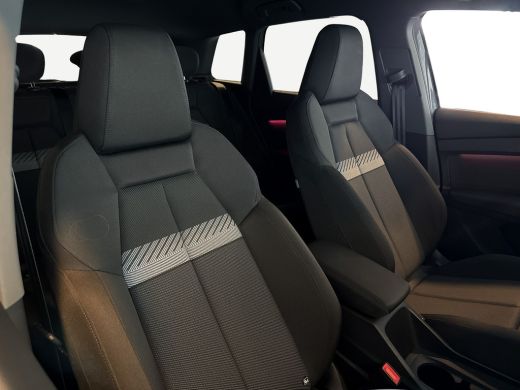 Audi Q4 e-tron 35 S edition 55 kWh 170PK Adaptive Cruise Control / S-Line / Stoel Verwarming ActivLease financial lease