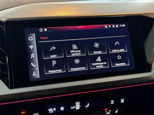 Audi Q4 e-tron 35 S edition 55 kWh 170PK Adaptive Cruise Control / S-Line / Stoel Verwarming ActivLease financial lease