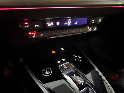 Audi Q4 e-tron 35 S edition 55 kWh 170PK Adaptive Cruise Control / S-Line / Stoel Verwarming ActivLease financial lease
