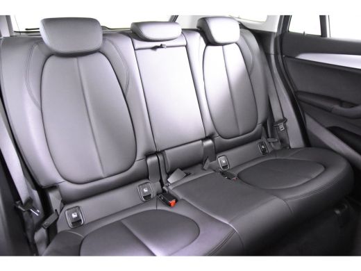 BMW X1 sDrive18i *1ste Eigenaar*Leder*Navigatie*Trekhaak* ActivLease financial lease