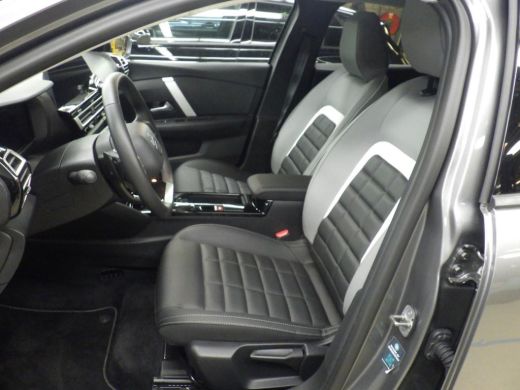 Citroën C4 1.2 Hybrid 136 Max Verwacht !! | Navigatie | Adaptive Cruise | Achteruitrijcamera | Stoelverwarmi... ActivLease financial lease