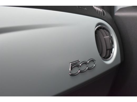 Fiat 500 1.0 Hybrid Dolcevita Finale | Navigatie By App | Cruise Control | Airco | Panoramadak | 15"LMV !! ActivLease financial lease