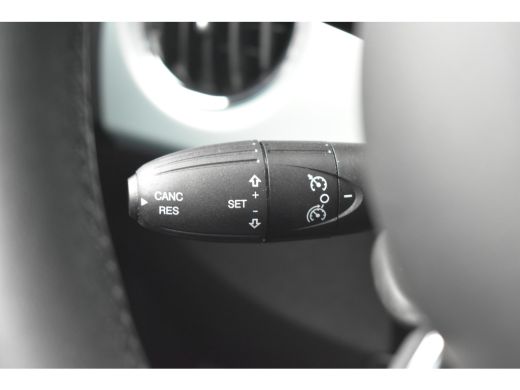 Fiat 500 1.0 Hybrid Dolcevita Finale | Navigatie By App | Cruise Control | Airco | Panoramadak | 15"LMV !! ActivLease financial lease