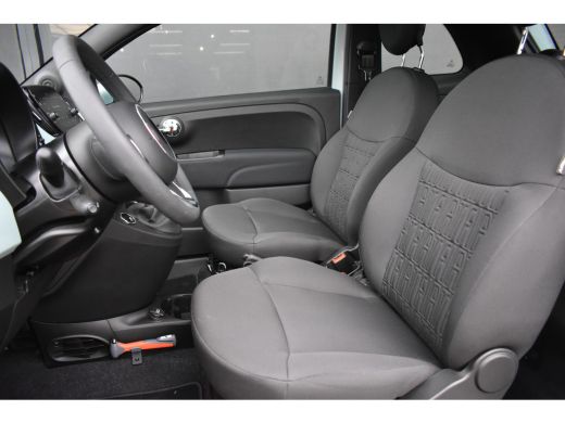 Fiat 500 1.0 Hybrid Dolcevita Finale | Navigatie By App | Cruise Control | Airco | Panoramadak | 15"LMV !! ActivLease financial lease