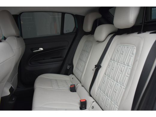 Fiat 600 1.2 Hybrid La Prima 100pk Automaat | Vol-Leder | Navigatie | Achteruitrijcamera | Stoelverwarming... ActivLease financial lease