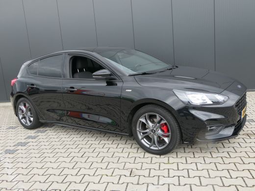 Ford Focus 1.0 EcoBoost Hybrid ST Line X | Winterpack | Camera | Digitaal Dashboard | DAB | Keyless Entry | ... ActivLease financial lease