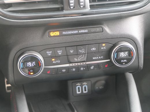 Ford Focus 1.0 EcoBoost Hybrid ST Line X | Winterpack | Camera | Digitaal Dashboard | DAB | Keyless Entry | ... ActivLease financial lease