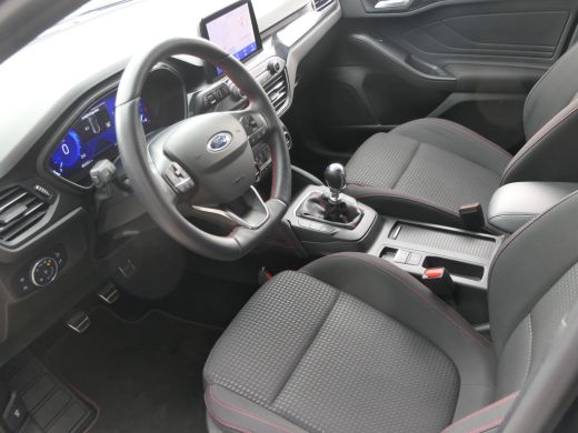 Ford Focus 1.0 EcoBoost Hybrid ST Line X | Winterpack | Camera | Digitaal Dashboard | DAB | Keyless Entry | ... ActivLease financial lease