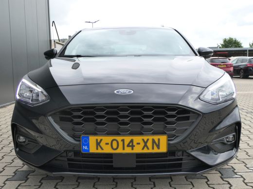 Ford Focus 1.0 EcoBoost Hybrid ST Line X | Winterpack | Camera | Digitaal Dashboard | DAB | Keyless Entry | ... ActivLease financial lease