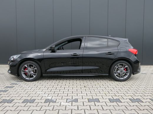 Ford Focus 1.0 EcoBoost Hybrid ST Line X | Winterpack | Camera | Digitaal Dashboard | DAB | Keyless Entry | ... ActivLease financial lease