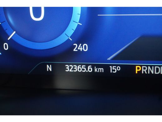 Ford Kuga 2.5 PHEV 225pk ST-Line | 19" lichtmetalen velgen | Climate control | Achteruitrijcamera | Keyless... ActivLease financial lease