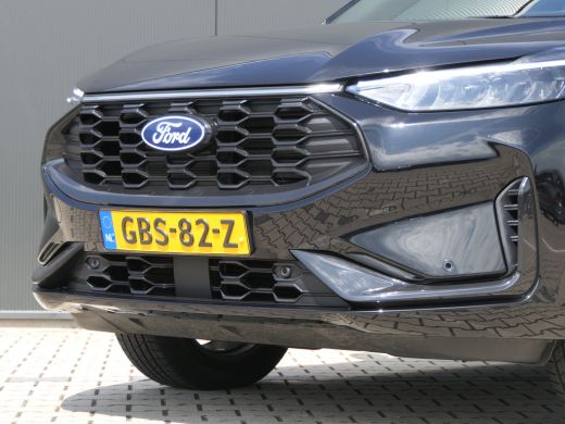 Ford Kuga 2.5 PHEV ST-Line | Panoramadak | 19 Inch | Winterpack | Nieuwe Model! | Camera | Keyless | ActivLease financial lease