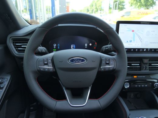 Ford Kuga 2.5 PHEV ST-Line | Panoramadak | 19 Inch | Winterpack | Nieuwe Model! | Camera | Keyless | ActivLease financial lease