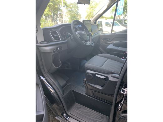 Ford Transit 350 2.0 TDCI L3H3 Limited 170PK AUT. | Adaptive Cruise | Dode Hoek detectie | Bi-Xenon | All-Seas... ActivLease financial lease