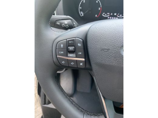 Ford Transit 350 2.0 TDCI L3H3 Limited 170PK AUT. | Adaptive Cruise | Dode Hoek detectie | Bi-Xenon | All-Seas... ActivLease financial lease
