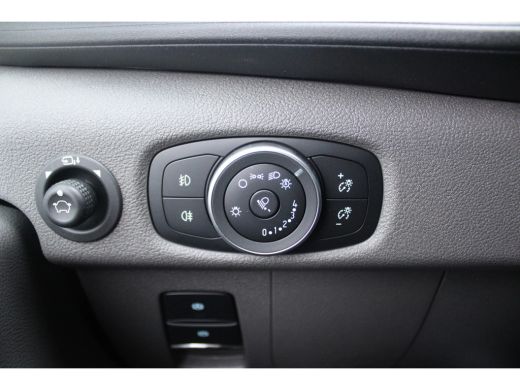 Ford Transit 350 2.0 TDCI L3H3 Limited 170PK AUT. | Adaptive Cruise | Dode Hoek detectie | Bi-Xenon | All-Seas... ActivLease financial lease