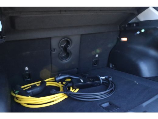 Jeep Compass 4xe 240 Plug-in Hybrid Electric S | Adaptieve Cruise | Stoel+Stuurverwarming | Camera | Navi | Ca... ActivLease financial lease