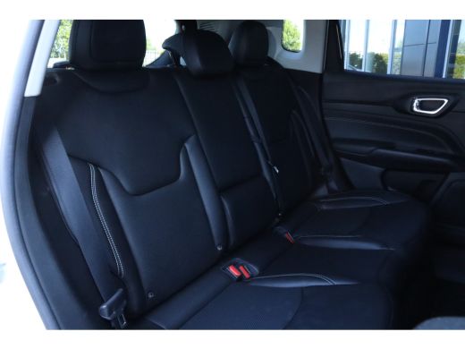 Jeep Compass 4xe 240 Plug-in Hybrid Electric S | Adaptieve Cruise | Stoel+Stuurverwarming | Camera | Navi | Ca... ActivLease financial lease