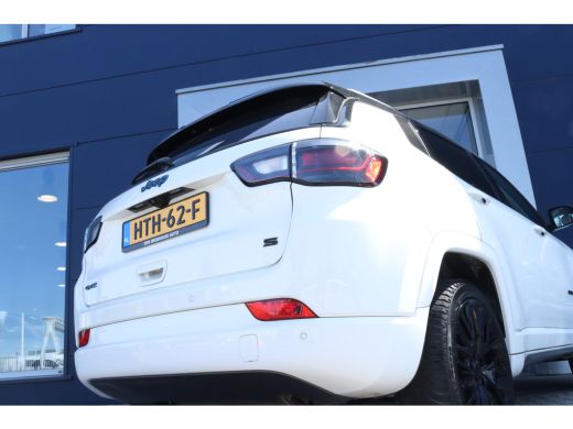 Jeep Compass 4xe 240 Plug-in Hybrid Electric S | Adaptieve Cruise | Stoel+Stuurverwarming | Camera | Navi | Ca... ActivLease financial lease