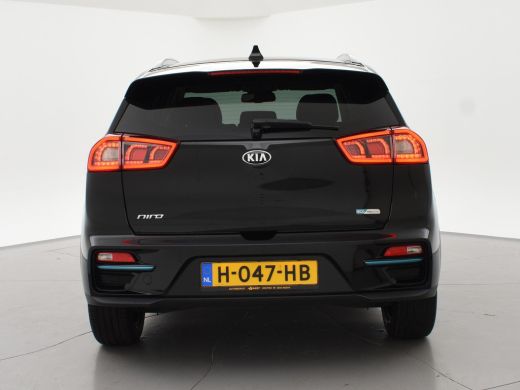 Kia e-Niro EXECUTIVELINE 64 kWh + STOELVENTILATIE | JBL | APPLE CARPLAY | LEDER | STUURVERWARMING ActivLease financial lease