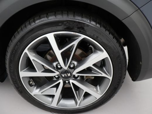Kia Niro 1.6 GDi HYBRID EXECUTIVELINE AUT. + TREKHAAK | STOELVENTILATIE | JBL | LEDER | STUURVERW. ActivLease financial lease