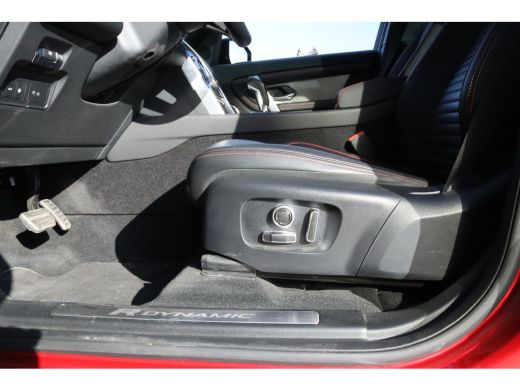 Land Rover Discovery Sport P300e 1.5 R-Dynamic HSE | Adaptieve Cruise | Pano | Stoelventilatie | Meridian Audio | Leder | Na... ActivLease financial lease