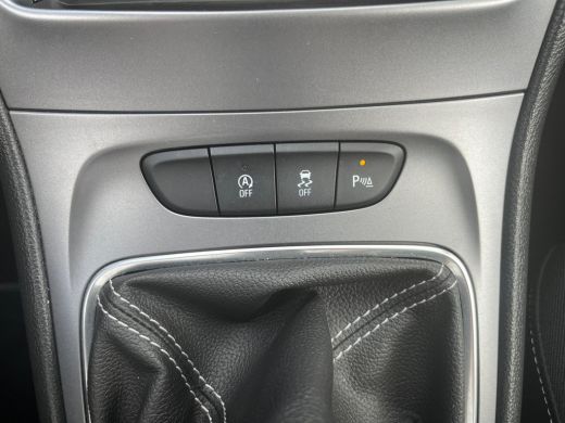 Opel Astra 1.2 Edition NL-AUTO | NAVI | CAMERA ActivLease financial lease