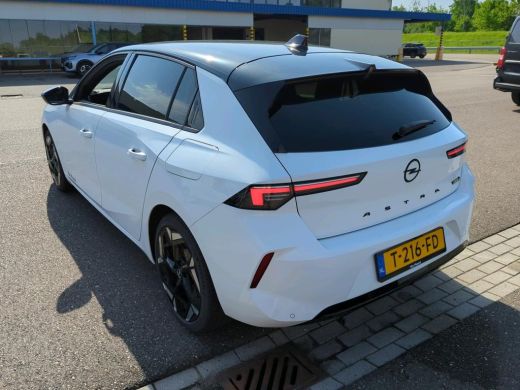 Opel Astra 1.6 Turbo Plug In Hybrid GSe Verwacht !! | Navigatie | Sportstoelen | Elektr. Stoelen | Stoel/Stu... ActivLease financial lease