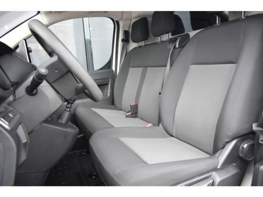Opel Vivaro 2.0D L2 145pk | Navigatie | Afn. Trekhaak | Betimmering | Reservewiel | Comfort Scheidingswand | ... ActivLease financial lease