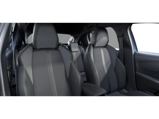 Peugeot 208 GT | Armsteunen op de voorportieren bekleed met kunstleder met groen sierstiksel (GT-Line) | Clim... ActivLease financial lease