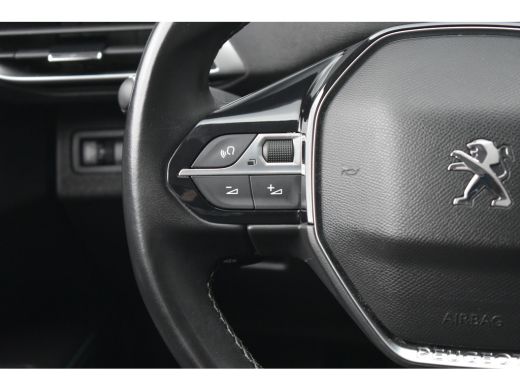 Peugeot 5008 1.2 PureTech Allure | Afn. Trekhaak | 7 Zits! | Navigatie | Achteruitrijcamera | Keyless Start | ... ActivLease financial lease
