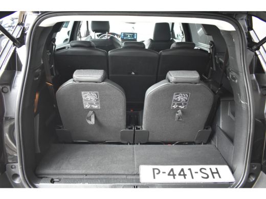 Peugeot 5008 1.2 PureTech Allure | Afn. Trekhaak | 7 Zits! | Navigatie | Achteruitrijcamera | Keyless Start | ... ActivLease financial lease