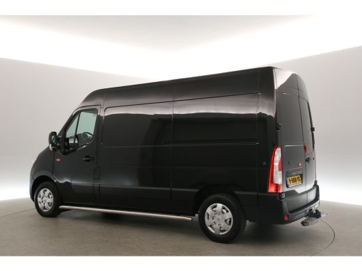 Renault Master T35 2.3 dCi L2H2 Airco Camera Cruise Navigatie PDC 3 Persoons Elektrpakket Trekhaak ActivLease financial lease