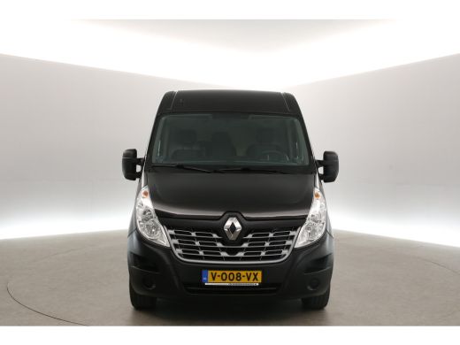 Renault Master T35 2.3 dCi L2H2 Airco Camera Cruise Navigatie PDC 3 Persoons Elektrpakket Trekhaak ActivLease financial lease