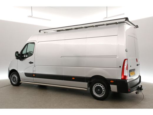 Renault Master T35 2.3 dCi L3H2 146PK Airco Cruise Navigatie PDC 3 Persoons Imperiaal Trekhaak ActivLease financial lease