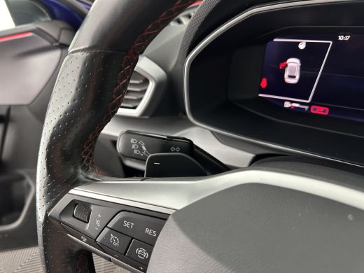 Seat Leon 1.5 eTSI FR Launch Edition Aut. *FULL-LED | DIGI-COCKPIT | NAVI-FULLMAP | SPORT-SEATS | HEATED-SE... ActivLease financial lease