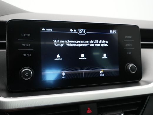 Skoda Kamiq 1.0 TSI 110pk DSG Sport Business Panorama dak 18"lm velgen Keyless Camera Clima ActivLease financial lease