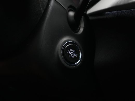 Skoda Kamiq 1.0 TSI 110pk DSG Sport Business Panorama dak 18"lm velgen Keyless Camera Clima ActivLease financial lease