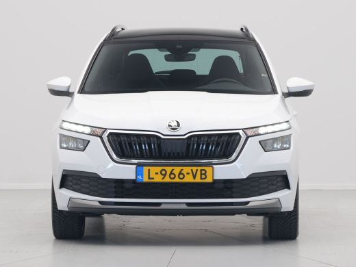 Skoda Kamiq 1.0 TSI 110pk DSG Sport Business Panorama dak 18"lm velgen Keyless Camera Clima ActivLease financial lease