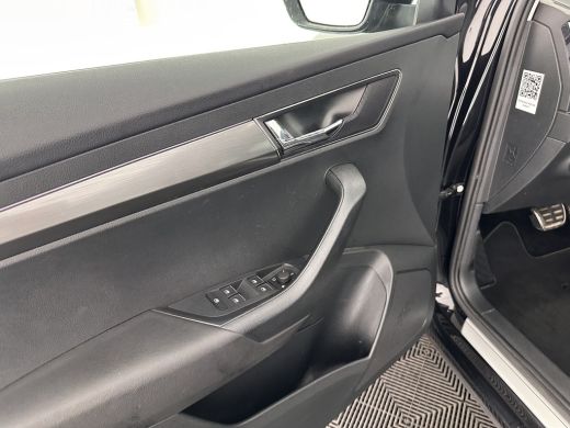 Skoda Karoq 1.5 TSI ACT Business Edition Aut. *PANO | LEATHER-ALCANTARA  | FULL-LED | NAVI-FULLMAP | KEYLESS ... ActivLease financial lease