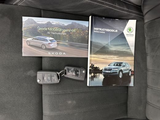Skoda Karoq 1.5 TSI ACT Business Edition Aut. *PANO | LEATHER-ALCANTARA  | FULL-LED | NAVI-FULLMAP | KEYLESS ... ActivLease financial lease