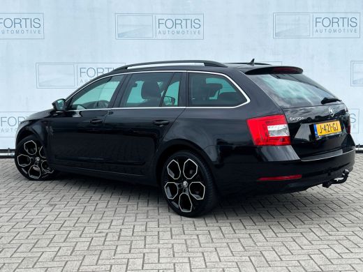Skoda Octavia Combi 1.0 TSI Greentech Business Edition TREKHAAK | STOELVERWARMING | NAVI ActivLease financial lease