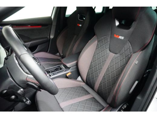 Skoda Octavia Combi 1.4 TSI RS iV PHEV 245PK Business TREKHAAK | NAVIGATIE | CAMERA | ELEKTR. A. KLEP | VERLENG... ActivLease financial lease